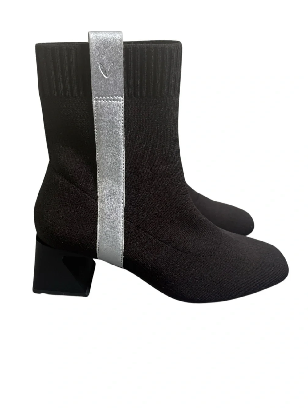 VIVAIA Rafaella Square-Toe Water-Repellent‎ Heeled Boots